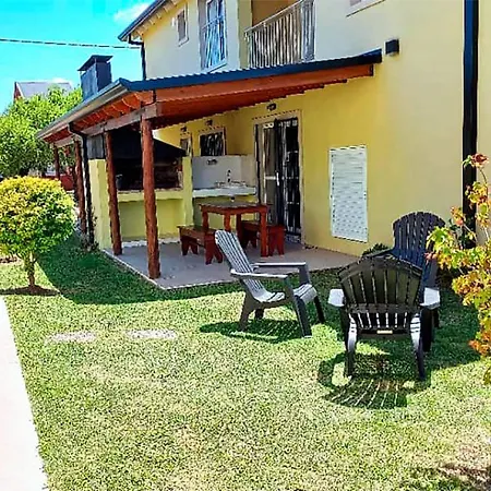 Apartamentos Barranca De Termas Colon  Exterior photo