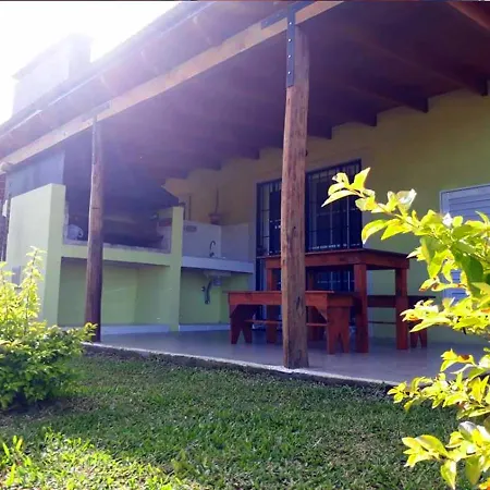 Apartamentos Barranca De Termas Colon  Exterior photo